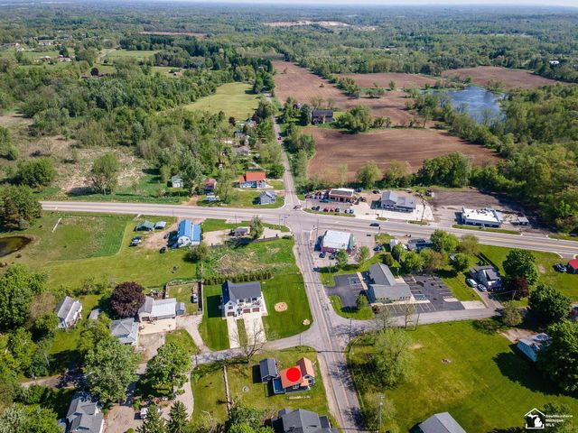 6621 Devils Lake Highway, Manitou Beach, MI 49253
