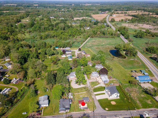 6621 Devils Lake Highway, Manitou Beach, MI 49253