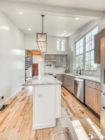 6621 Devils Lake Highway, Manitou Beach, MI 49253
