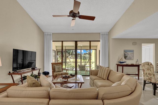 4004 SW Osprey Creek Way, Palm City, FL 34990