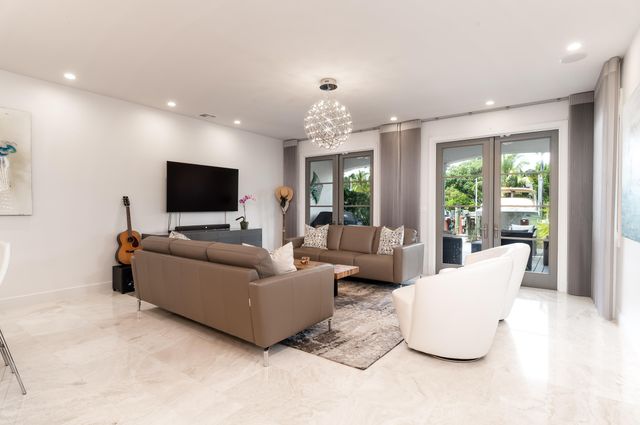 411 Hendricks Isle, Fort Lauderdale, FL 33301