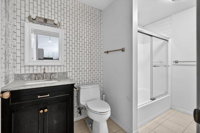 6572 Chasewood Drive F, Jupiter, FL 33458