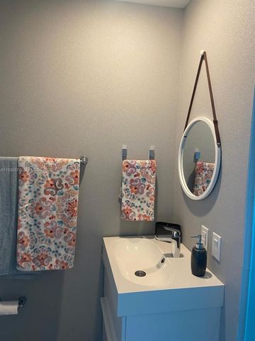 501 NE 31st St 604, Miami, FL 33137