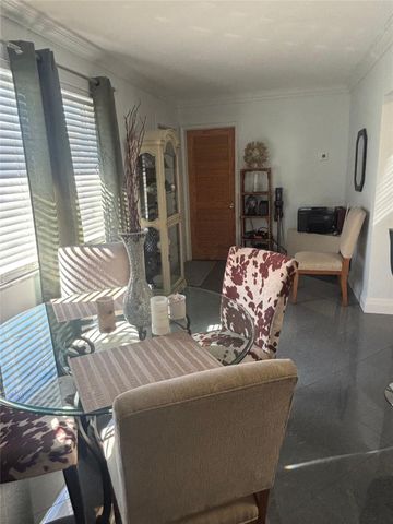 2820 NE 49th St, Fort Lauderdale, FL 33308