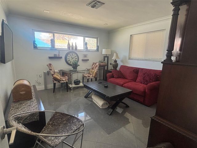 2820 NE 49th St, Fort Lauderdale, FL 33308