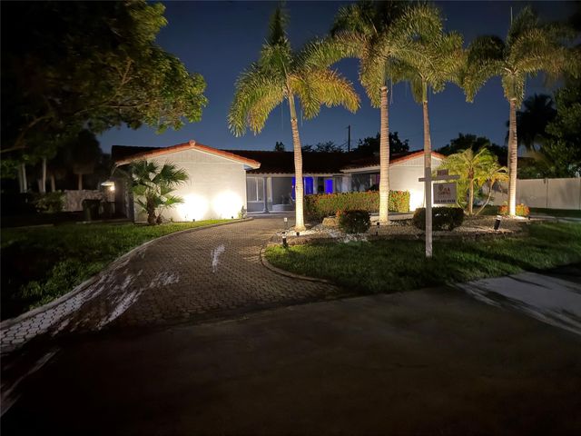 2820 NE 49th St, Fort Lauderdale, FL 33308