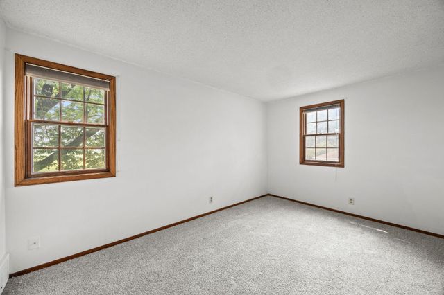 11849 Wren Street NW, Coon Rapids, MN 55433