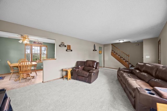 11849 Wren Street NW, Coon Rapids, MN 55433