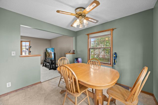 11849 Wren Street NW, Coon Rapids, MN 55433