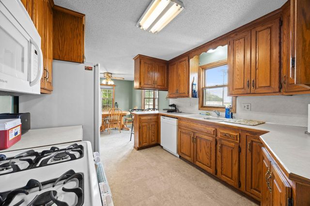11849 Wren Street NW, Coon Rapids, MN 55433