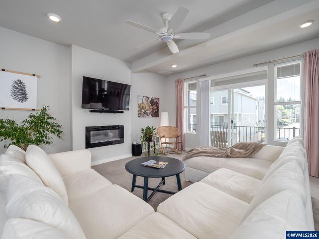 1458 N Siltstone Av, Newberg, OR 97132