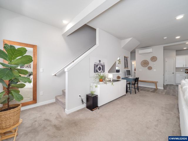 1458 N Siltstone Av, Newberg, OR 97132