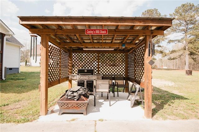 609 POOL Road, Hiram, GA 30141