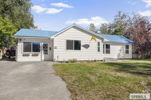 375 E 18th Street, Idaho Falls, ID 83404