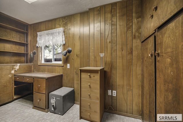 375 E 18th Street, Idaho Falls, ID 83404