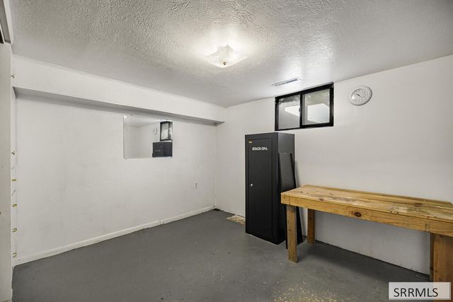 375 E 18th Street, Idaho Falls, ID 83404