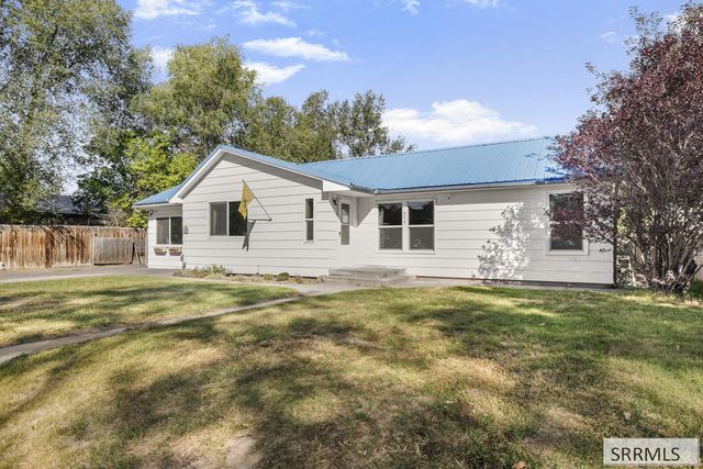 375 E 18th Street, Idaho Falls, ID 83404