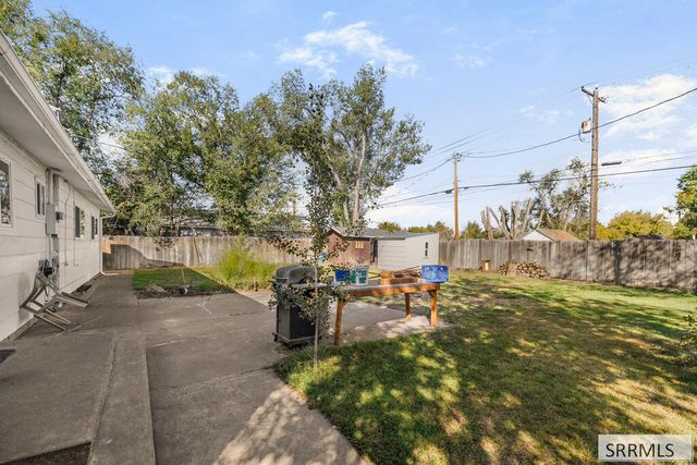 375 E 18th Street, Idaho Falls, ID 83404