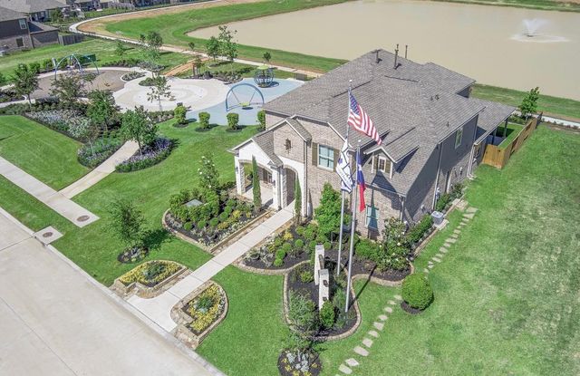 15819 Walnut Leaf Lane, Cypress, TX 77429