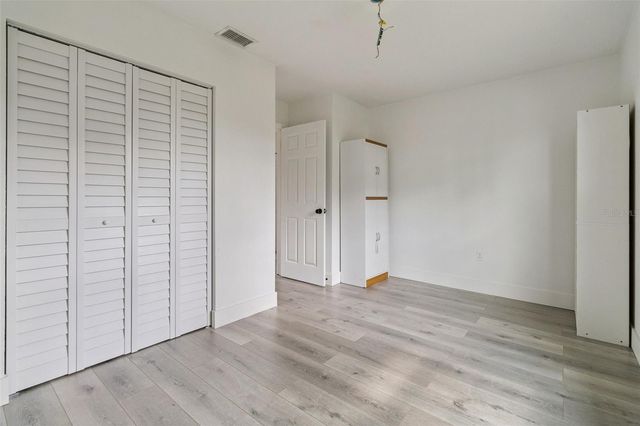 682 DE GROODT ROAD SW, Palm Bay, FL 32908