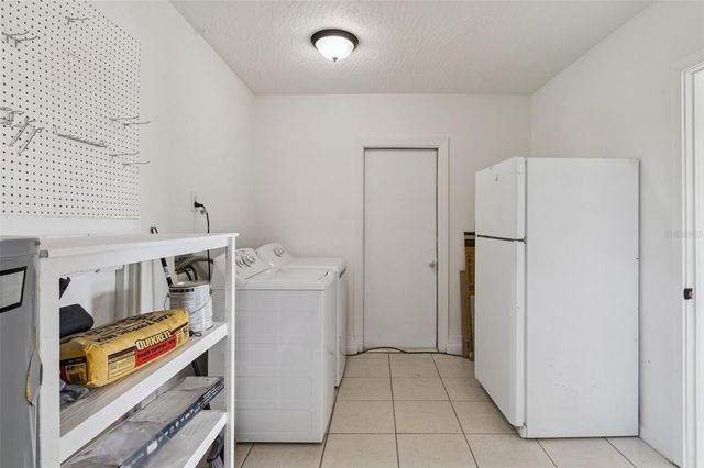 682 DE GROODT ROAD SW, Palm Bay, FL 32908
