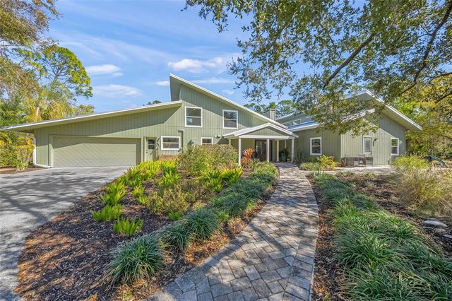 6851 SHETLAND WAY, Sarasota, FL 34241