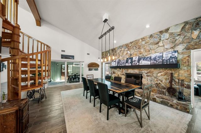 6851 SHETLAND WAY, Sarasota, FL 34241