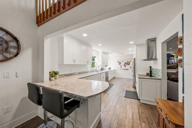 6851 SHETLAND WAY, Sarasota, FL 34241