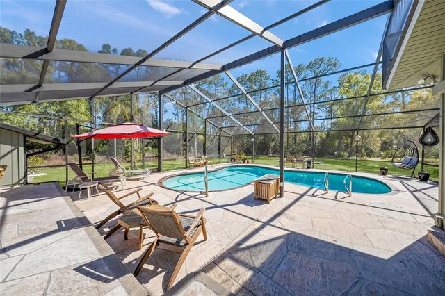 6851 SHETLAND WAY, Sarasota, FL 34241