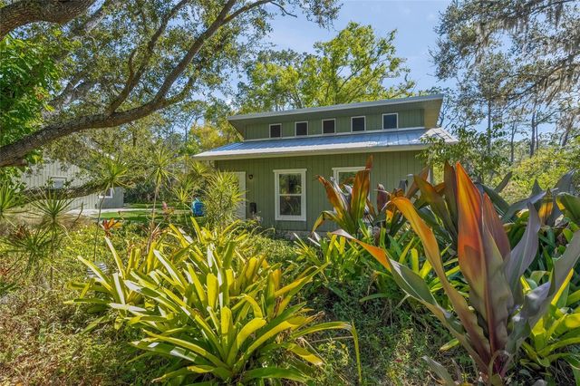 6851 SHETLAND WAY, Sarasota, FL 34241