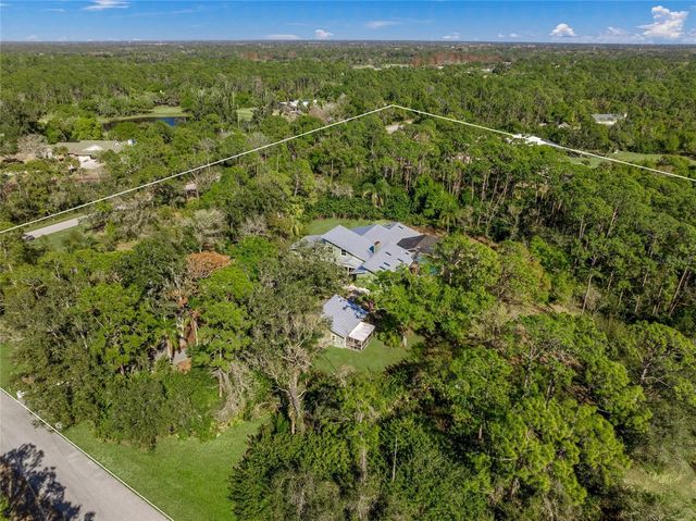 6851 SHETLAND WAY, Sarasota, FL 34241