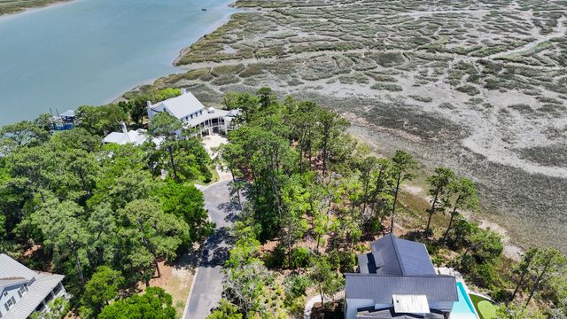 6 Anchorage Way, Beaufort, SC 29902