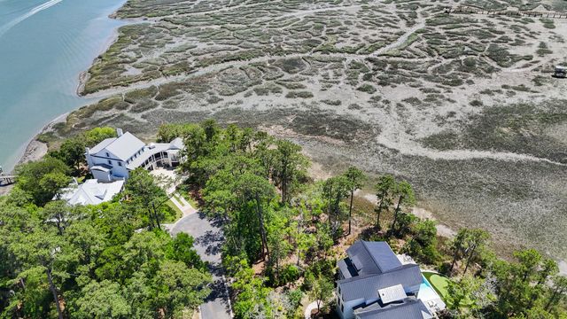 6 Anchorage Way, Beaufort, SC 29902