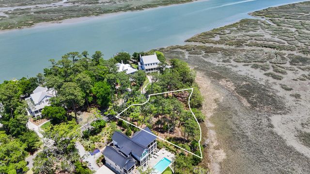 6 Anchorage Way, Beaufort, SC 29902