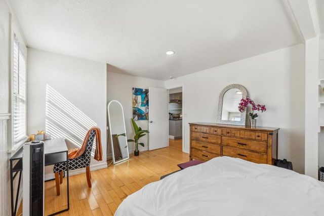 24432445 24th Avenue, Oakland, CA 94601