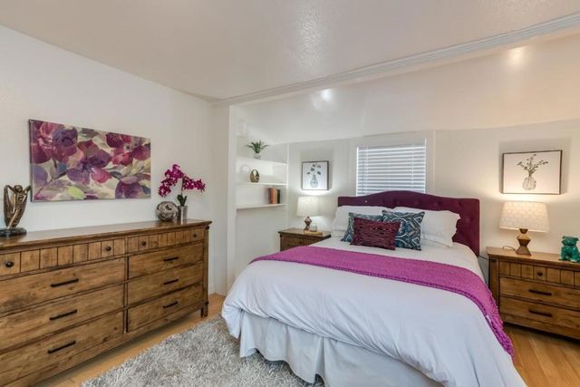 24432445 24th Avenue, Oakland, CA 94601