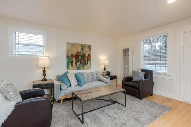 24432445 24th Avenue, Oakland, CA 94601