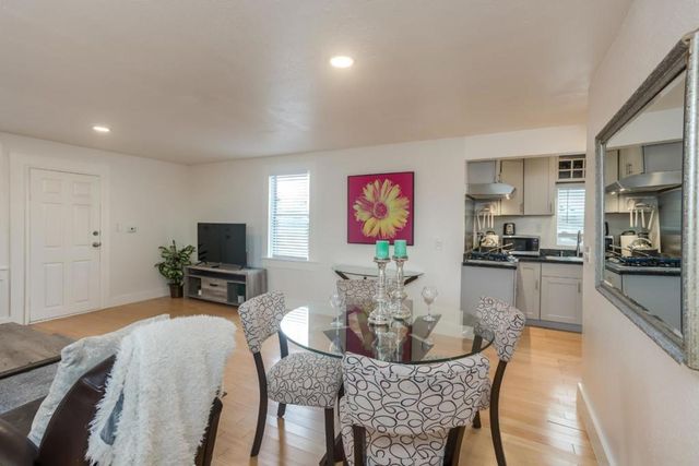 24432445 24th Avenue, Oakland, CA 94601