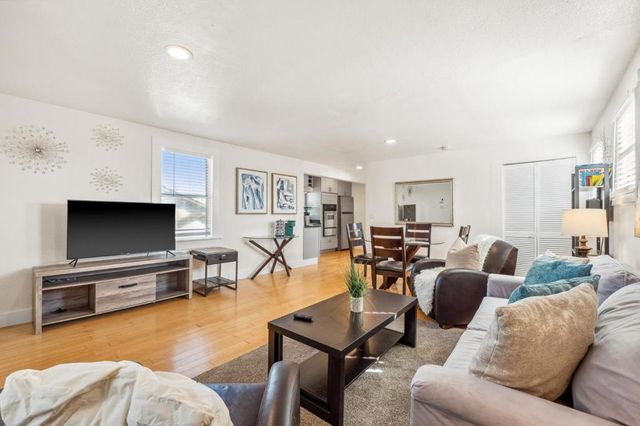 24432445 24th Avenue, Oakland, CA 94601