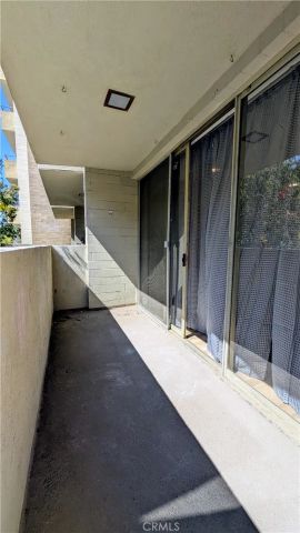 1300 Midvale Avenue 211, Los Angeles, CA 90024