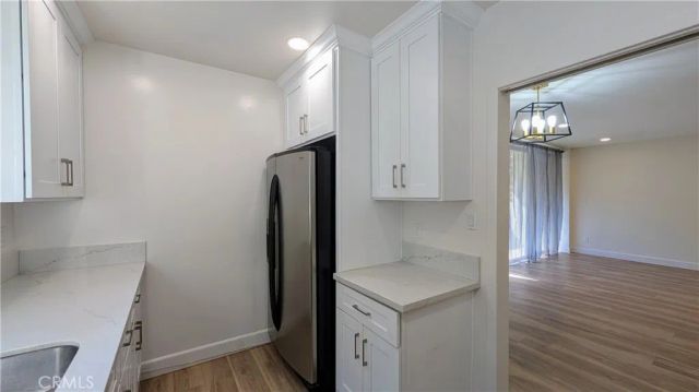 1300 Midvale Avenue 211, Los Angeles, CA 90024