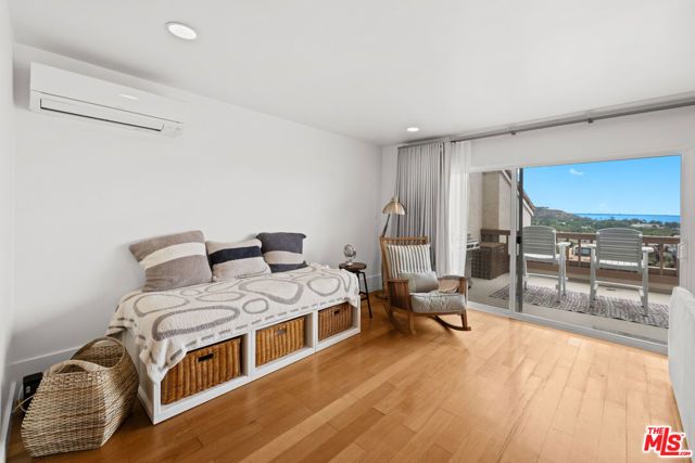 23908 De Ville Way A, Malibu, CA 90265