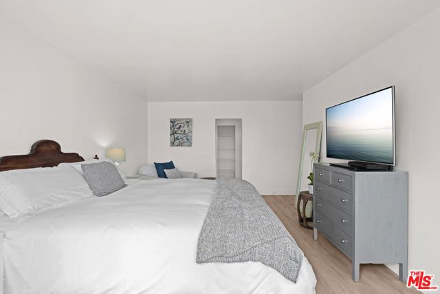 23908 De Ville Way A, Malibu, CA 90265