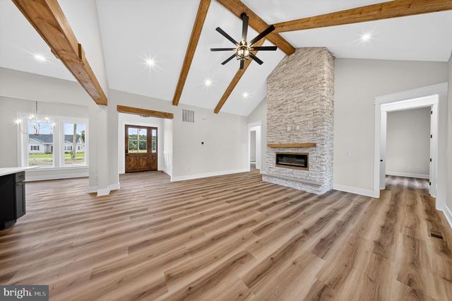 14133 PEPPERBOX RD, Delmar, DE 19940