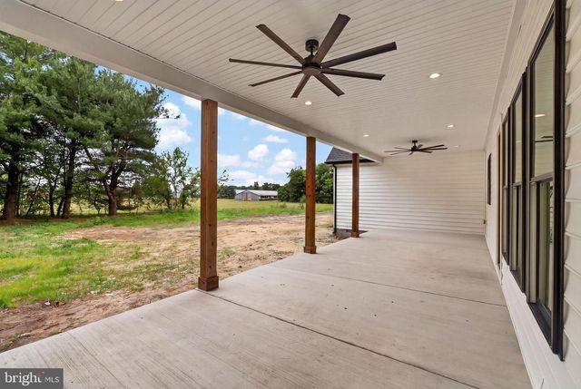 14133 PEPPERBOX RD, Delmar, DE 19940