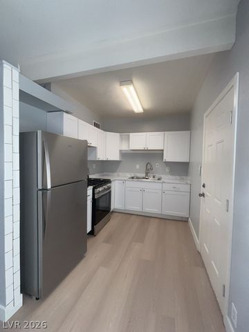 2400 South 15th Street 1, Las Vegas, NV 89104