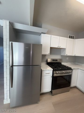 2400 South 15th Street 1, Las Vegas, NV 89104