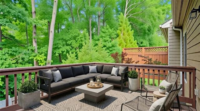 6371 Queens Court Trace 16, Mableton, GA 30126