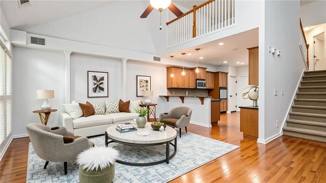 6371 Queens Court Trace 16, Mableton, GA 30126