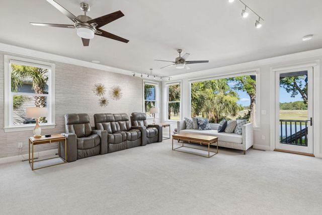 194 Beresford Creek Street, Charleston, SC 29492